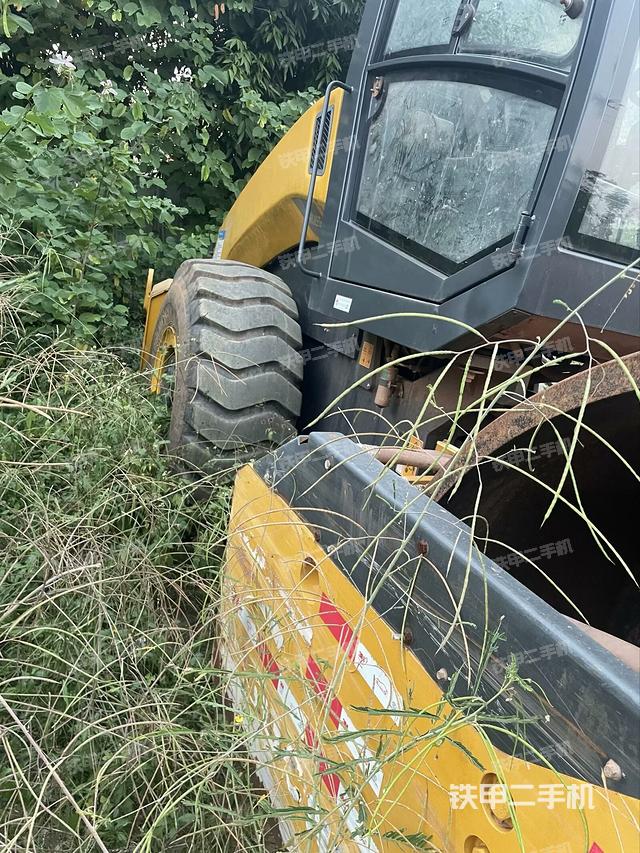 鋼輪厚度（壓路機(jī)前后車架）