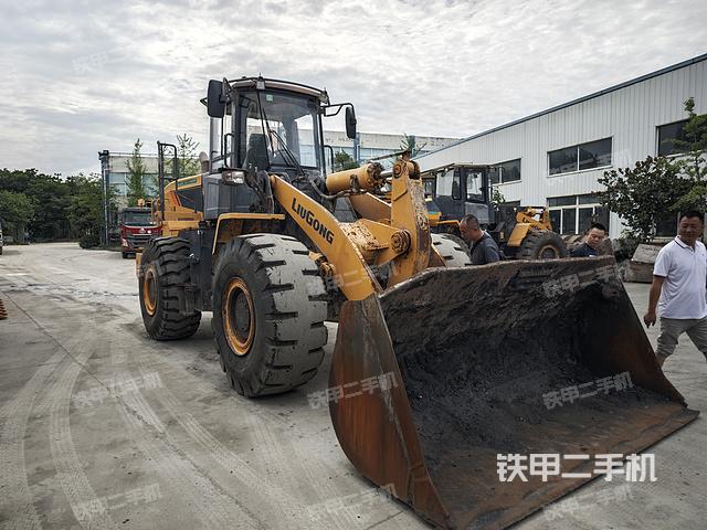 工作装置整体（整机外观及大件）