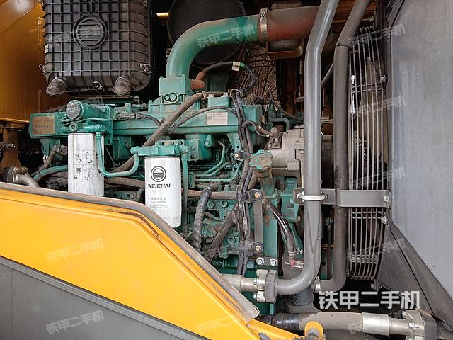 發(fā)動機左側(cè)(整機外觀及大件) 發(fā)動機左側(cè)(整機外觀及大件)