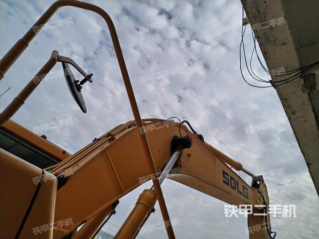 大臂整體?右側(cè)(工作和回轉(zhuǎn)裝置) 大臂整體?右側(cè)(工作和回轉(zhuǎn)裝置)