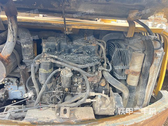 發(fā)動機整體俯視（整機外觀）