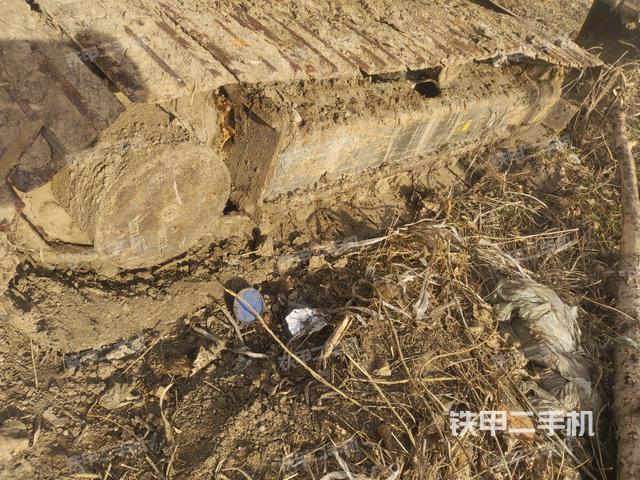 左側(cè)行走馬達(dá)蓋板(行走機(jī)構(gòu)) 左側(cè)行走馬達(dá)蓋板(行走機(jī)構(gòu))