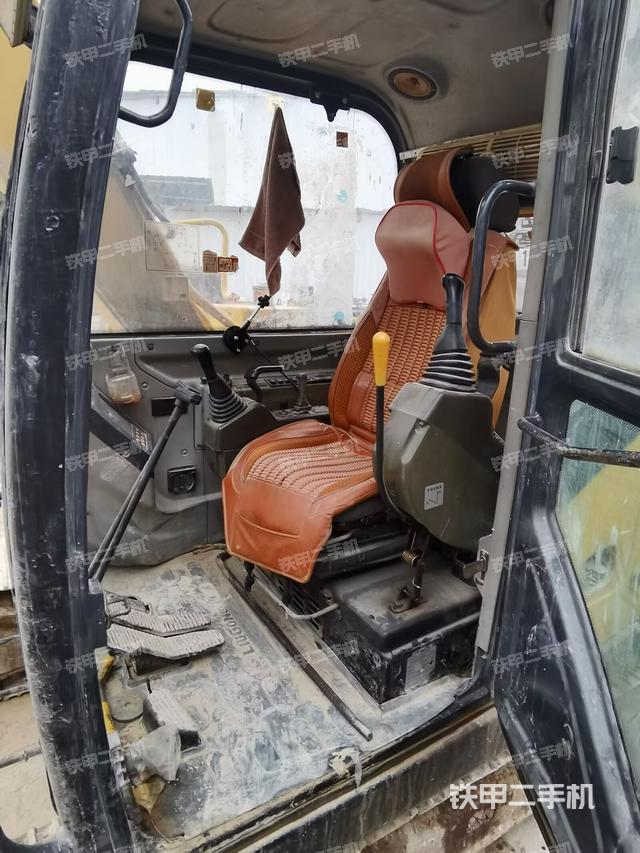 頂棚整體（駕駛室部分）