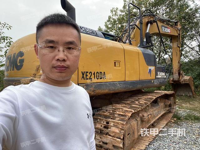 徐工XE200DA挖掘机的设备实拍-第1张实拍照片