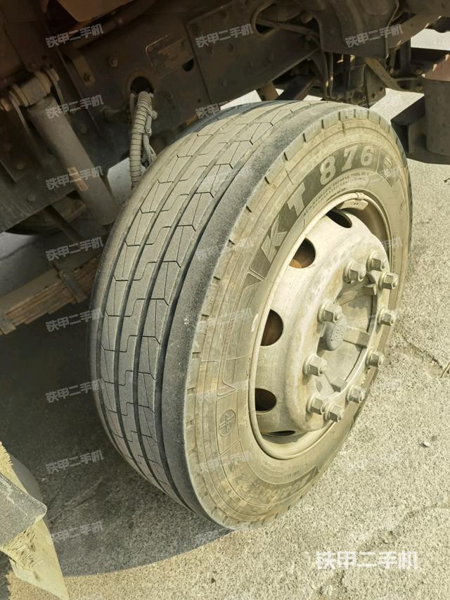 左引導(dǎo)輪 /左前輪(行走機(jī)構(gòu)) 左引導(dǎo)輪 /左前輪(行走機(jī)構(gòu))