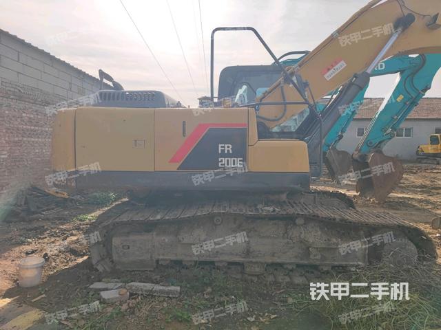 左后45(整機外觀) 左后45(整機外觀)