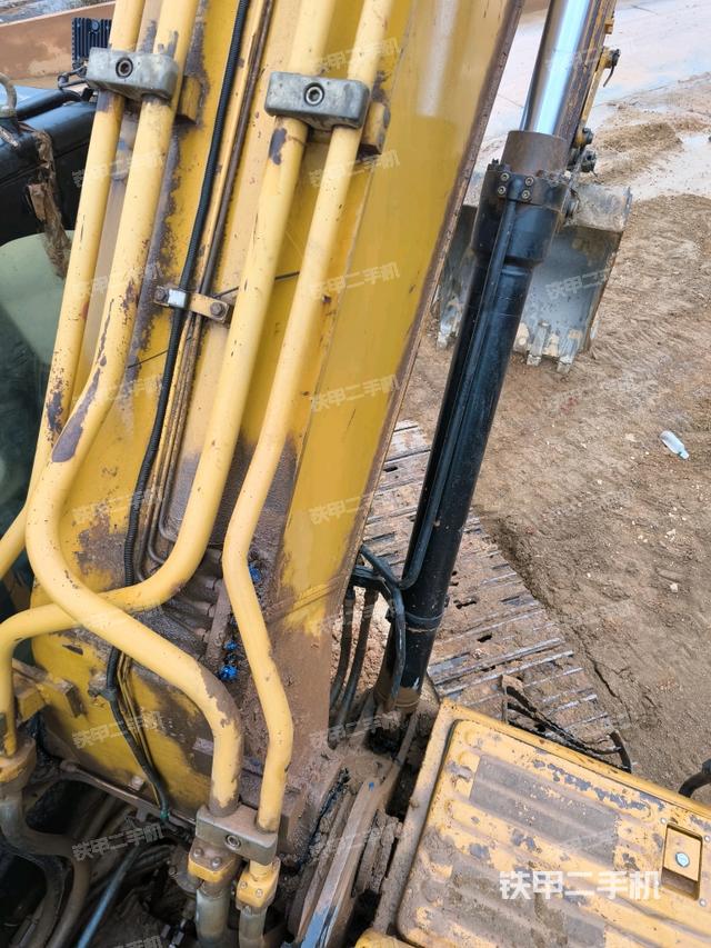 大臂整體?右側(cè)（工作和回轉(zhuǎn)裝置）