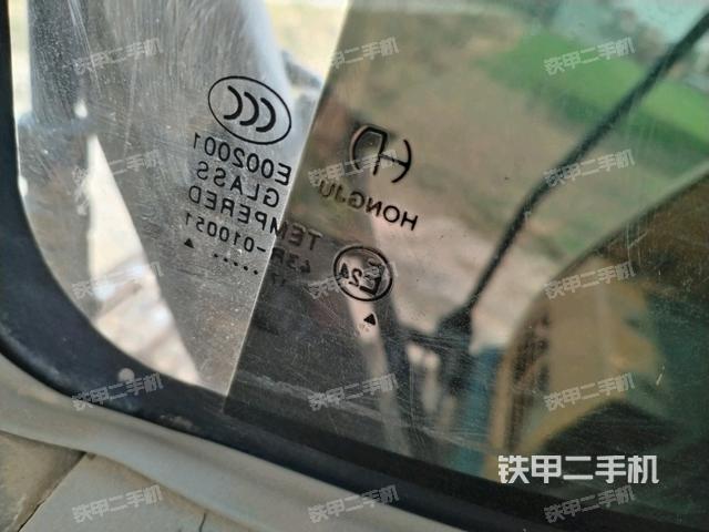 后窗玻璃角標(biāo)（駕駛室部分）