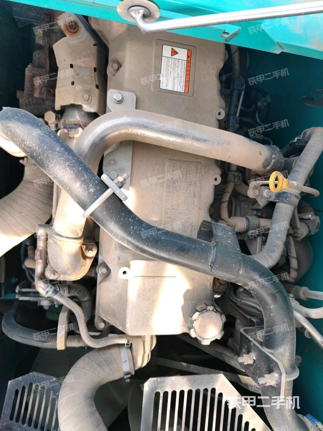 發(fā)動機(jī)室（上車部件）