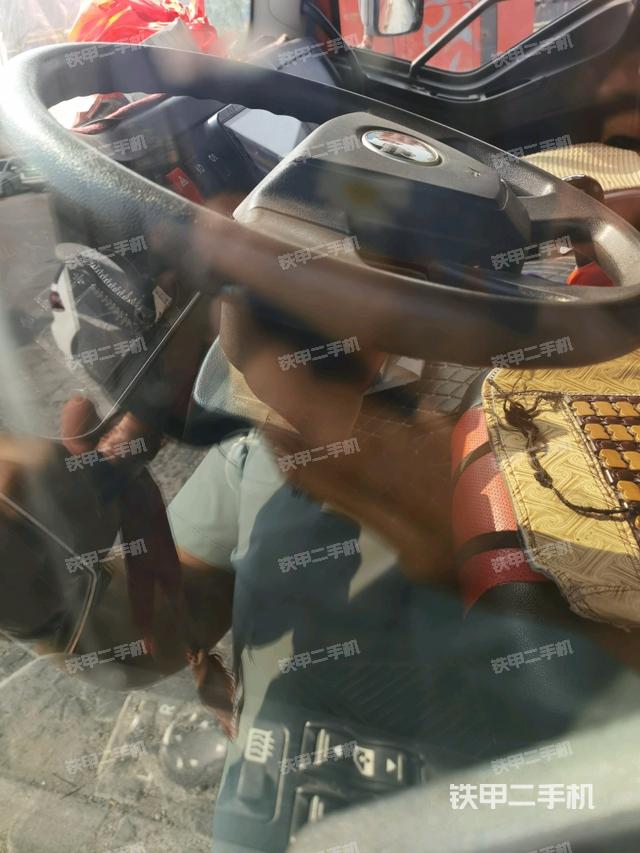 儀表盤(駕駛室/操作室) 儀表盤(駕駛室/操作室)