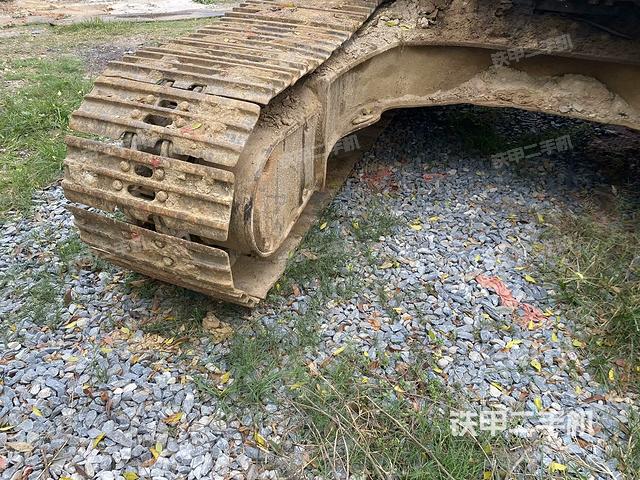 右側(cè)行走馬達(dá)蓋板（行走機(jī)構(gòu)）