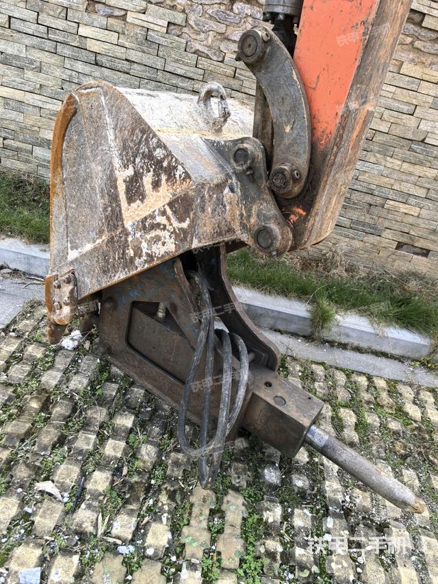 鏟斗45度（工作和回轉(zhuǎn)裝置）