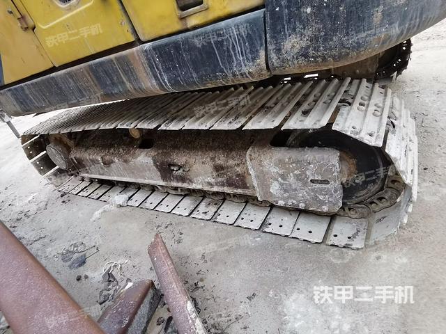 右側(cè)履帶整體?（行走機(jī)構(gòu)）