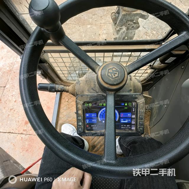 顯示屏?(駕駛室部分) 顯示屏?(駕駛室部分)