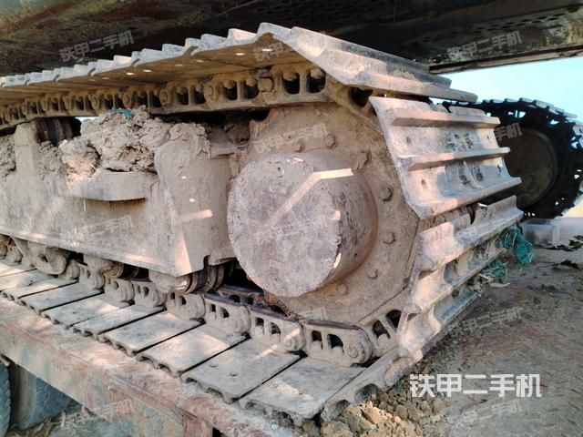 左驅(qū)動(dòng)輪（行走機(jī)構(gòu)）