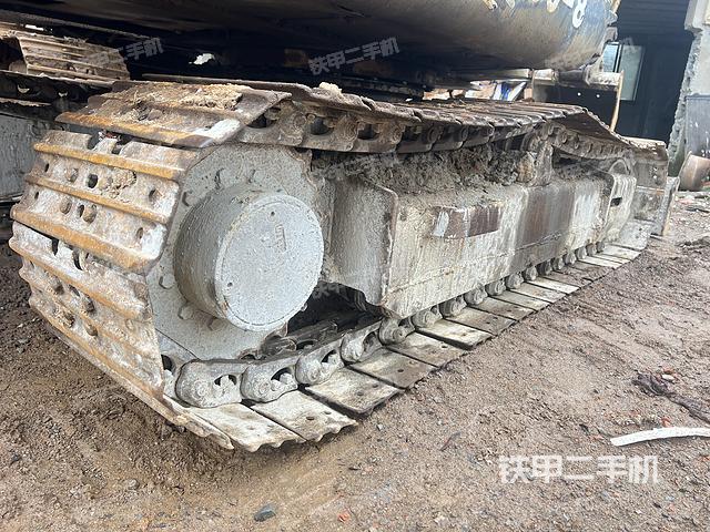 單側(cè)履帶整體（整機外觀）