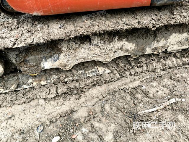 右側(cè)履帶整體?（行走機構(gòu)）