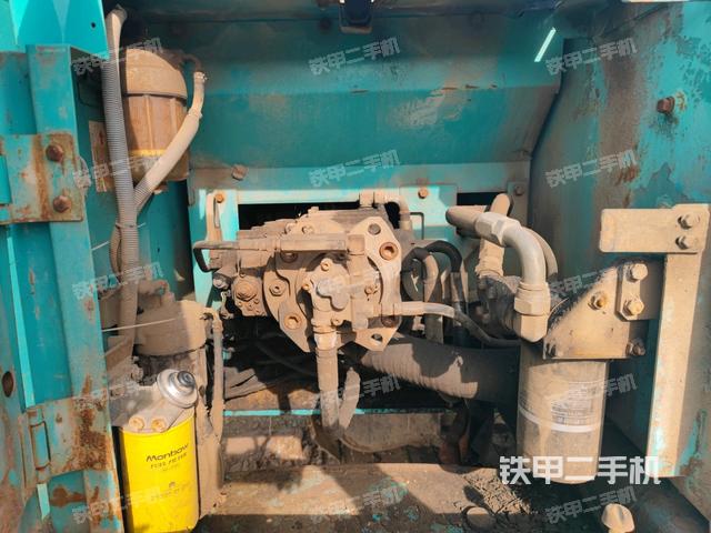 液壓泵室(大件艙室) 液壓泵室(大件艙室)