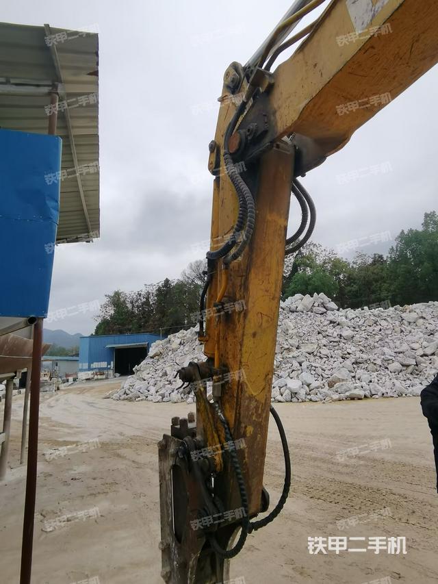 小臂整體左后（工作和回轉(zhuǎn)裝置）