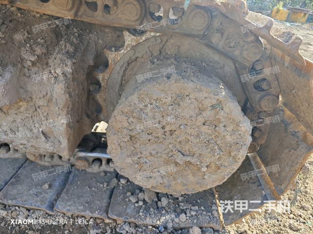 左側(cè)履帶整體?(行走機構(gòu)) 左側(cè)履帶整體?(行走機構(gòu))