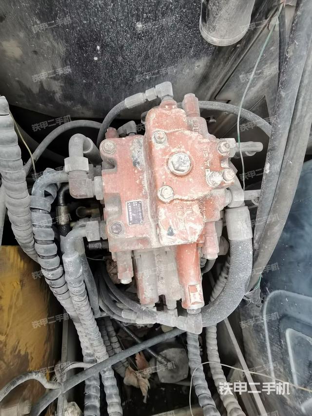 分配閥（上車部件）