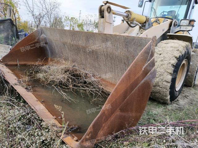 山东临工L955F装载机的设备实拍-第8张实拍照片