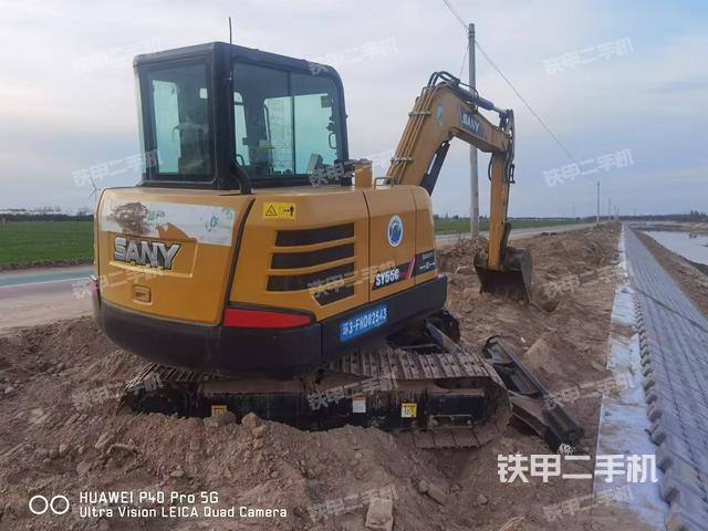 整機(jī)右后45°(整機(jī)外觀) 整機(jī)右后45°(整機(jī)外觀)