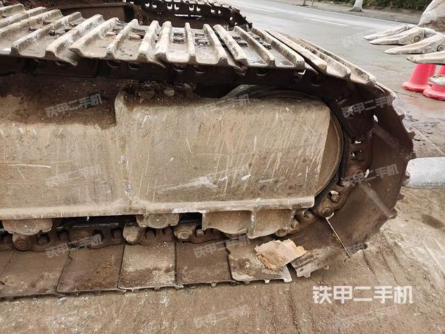 右側(cè)行走馬達(dá)蓋板（行走機(jī)構(gòu)）