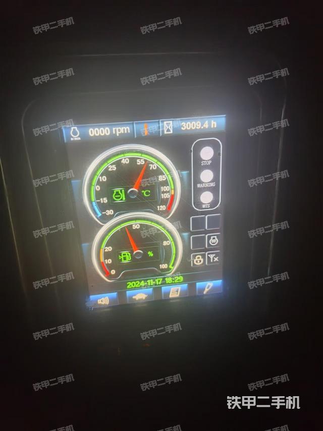 駕駛室整體(整機外觀) 駕駛室整體(整機外觀)