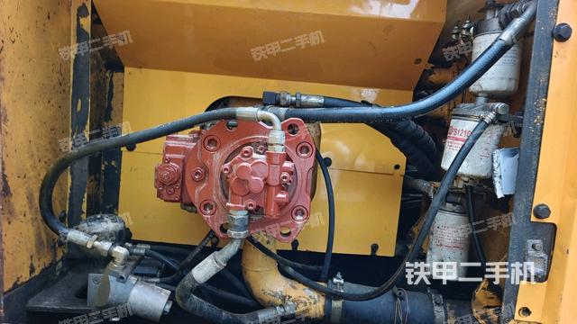 液壓泵室(大件艙室) 液壓泵室(大件艙室)
