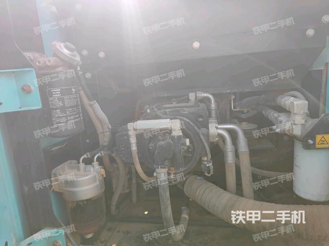 液壓泵室（大件艙室）