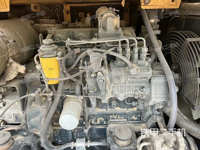 發(fā)動(dòng)機(jī)整體俯視(整機(jī)外觀) 發(fā)動(dòng)機(jī)整體俯視(整機(jī)外觀)