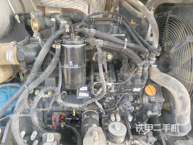 發(fā)動(dòng)機(jī)室(上車部件) 發(fā)動(dòng)機(jī)室(上車部件)