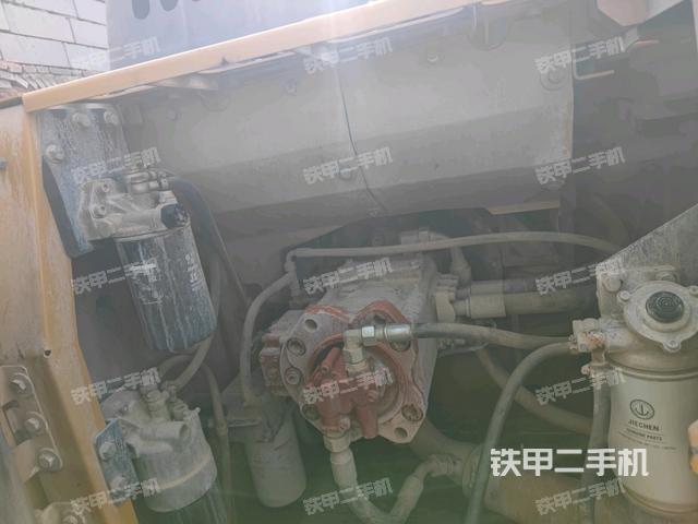液壓泵室(大件艙室) 液壓泵室(大件艙室)