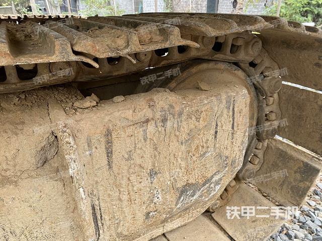 右導(dǎo)向輪（行走機(jī)構(gòu)）