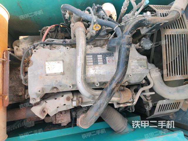 發(fā)動機室(上車部件) 發(fā)動機室(上車部件)