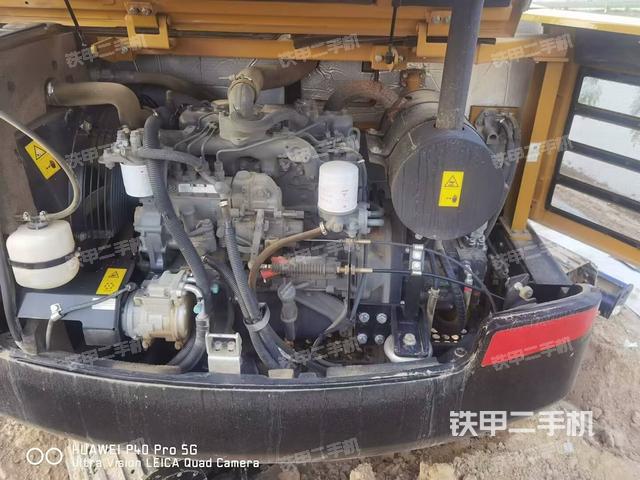 發(fā)動(dòng)機(jī)整體俯視(整機(jī)外觀) 發(fā)動(dòng)機(jī)整體俯視(整機(jī)外觀)