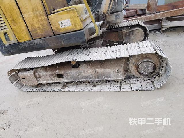 左側(cè)履帶整體?（行走機(jī)構(gòu)）