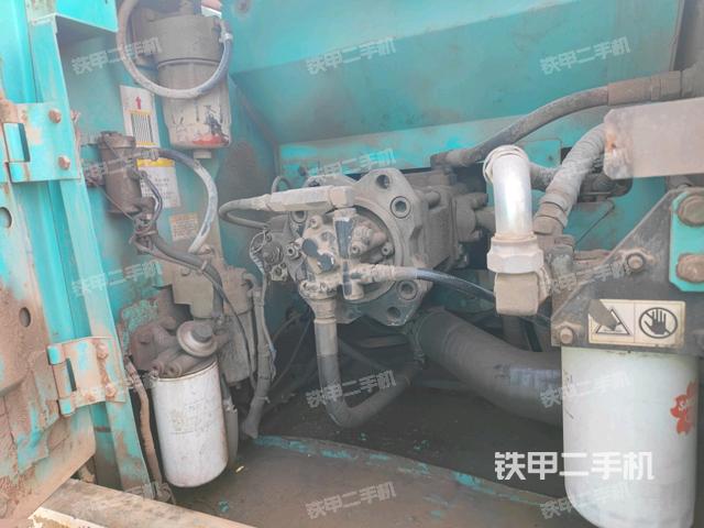 液壓泵室(大件艙室) 液壓泵室(大件艙室)