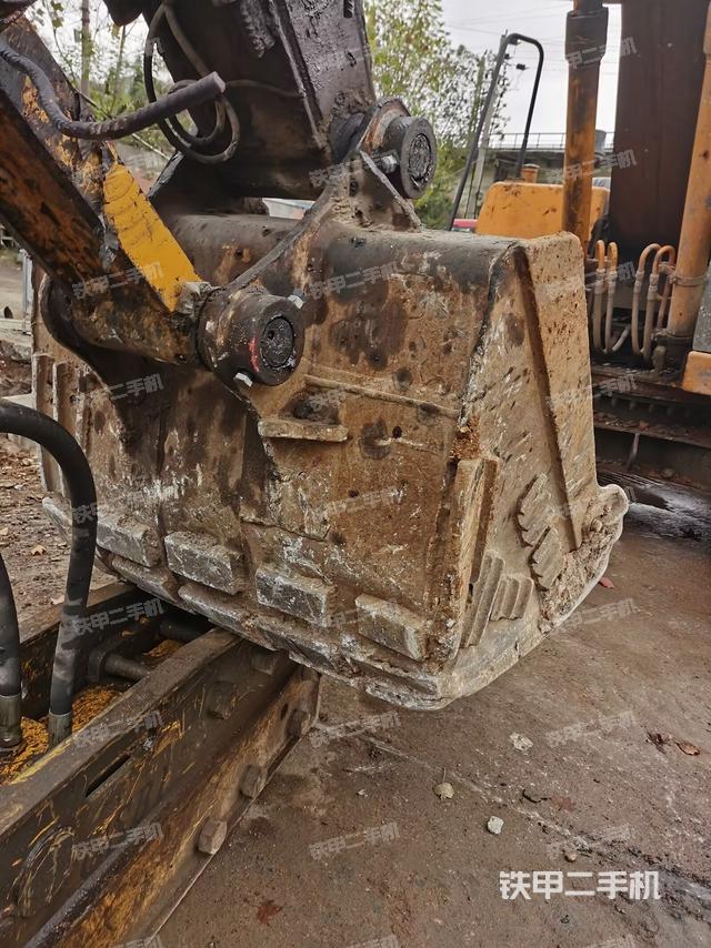 鏟斗45度（工作和回轉(zhuǎn)裝置）