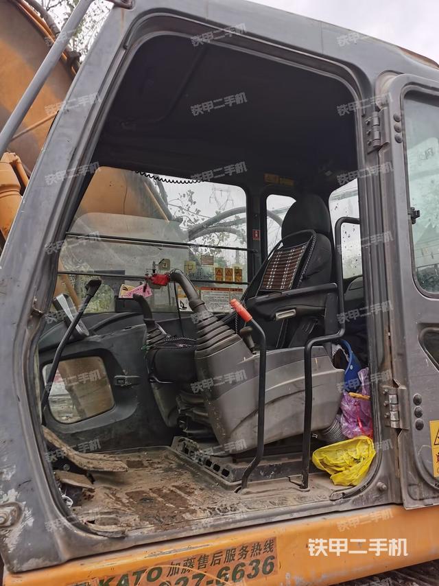 頂棚整體（駕駛室部分）