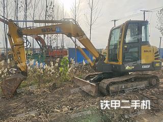 山東臨工E660F挖掘機(jī)