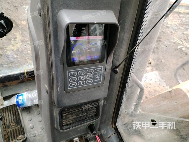 顯示屏?（駕駛室部分）