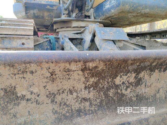 轉(zhuǎn)盤和下車架正前（工作和回轉(zhuǎn)裝置）