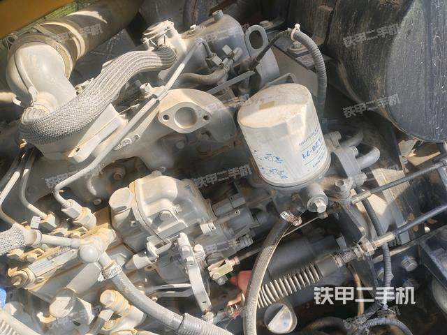 發(fā)動機整體俯視(整機外觀) 發(fā)動機整體俯視(整機外觀)