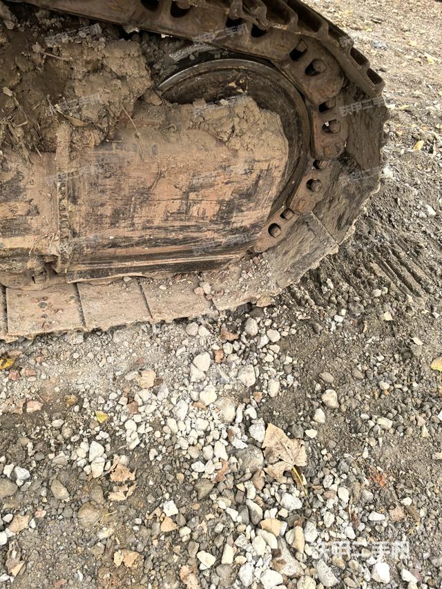 右導(dǎo)向輪（行走機(jī)構(gòu)）