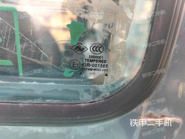 后窗玻璃角標(biāo)(駕駛室部分) 后窗玻璃角標(biāo)(駕駛室部分)