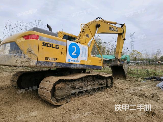 右前45(整機(jī)外觀) 右前45(整機(jī)外觀)