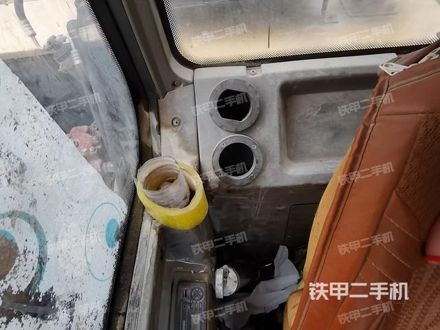 座椅后部（駕駛室部分）