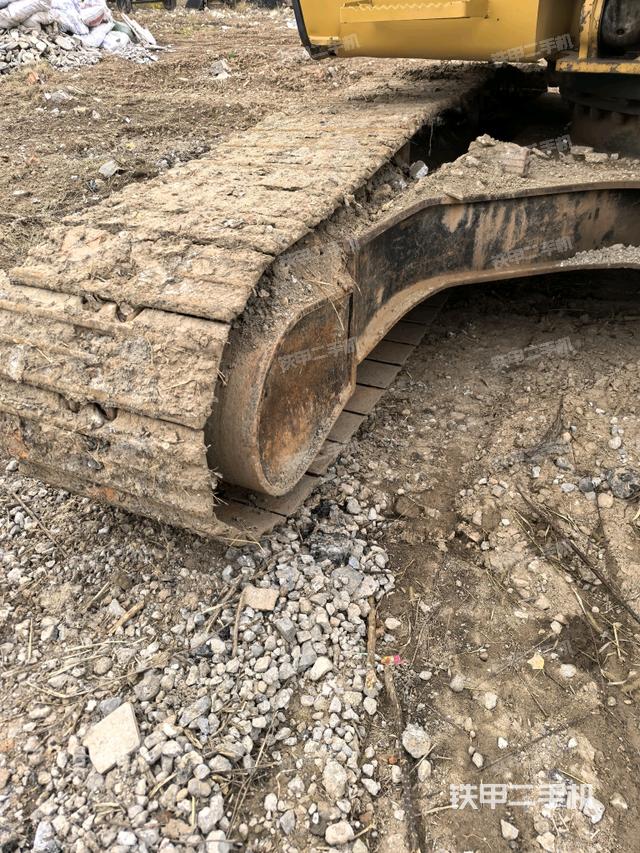 右側(cè)行走馬達(dá)蓋板（行走機(jī)構(gòu)）